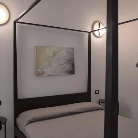 The Court Suites & Spa Taranto Exterior foto