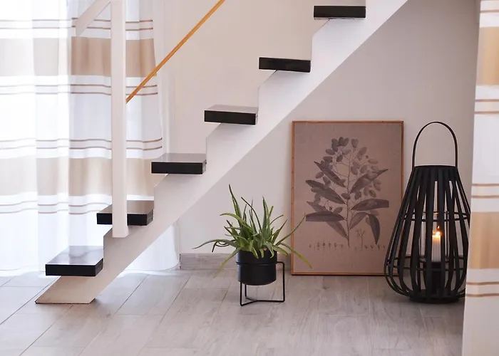 The Court Suites & Spa